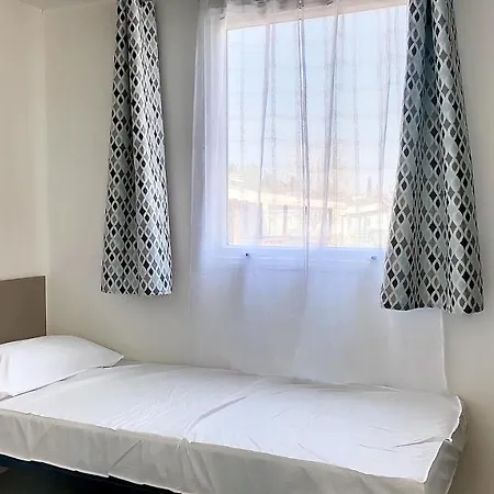 L'orchidée Camping Moutourey 4 étoiles